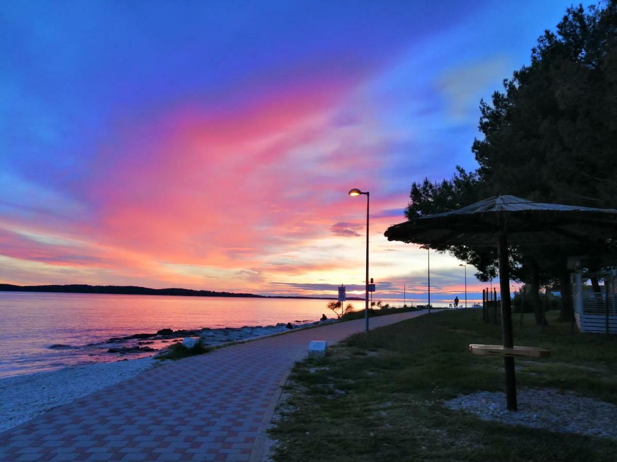 Ivana Fazana Bagian luar foto